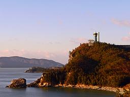 [休]황금빛 햇살, 용의 승천길 비추는 듯...소록도 품은 '고흥'