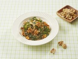 봄나물과 호두와의 만남…‘호두<strong>냉이</strong> 된장무침’