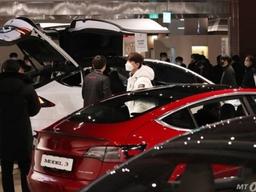 테슬라 침공에 칼 뽑은 완성차들 '전기차 세계대전'