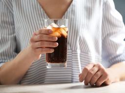 <strong>유방암</strong> 막으려면 조절해야 할 음식