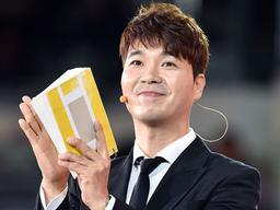 애신<strong>보육원</strong> 측 "박수홍, 지난달 천만원 기부 맞다"