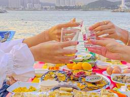 푸른 바다 바라보면서 회 먹을 수 있는 숨은 ‘뷰 <strong>맛집</strong>’ 부산 <strong>포차</strong>