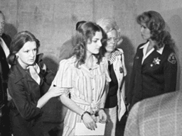 미국을 발칵 뒤집은 재벌가 딸 <strong>납치사건</strong>의 놀라운 반전