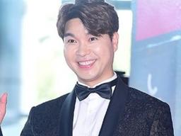 박수홍 측 "연봉 고작 2억…<strong>친형</strong> <strong>횡령</strong>액은 5년간 50억"