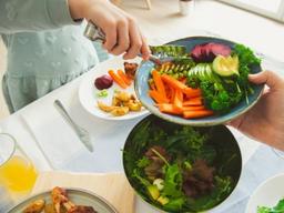 '글루텐프리·채식 <strong>도시락</strong>' 폴란드, 배달 <strong>도시락</strong> 인기