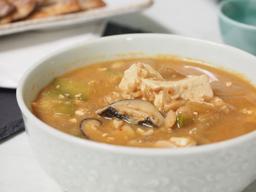 “된장·청국장 많이 먹으면 장 내 <strong>유익균</strong> 많아진다”