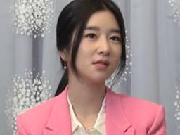 '학폭 부인' <strong>서예지</strong> "학창시절 왕따마냥 친구는 소수밖에 없었다"