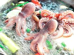 기력 충만 주꾸미탕 새콤달콤 간자미 무침 쫄깃한 <strong>키조개</strong> 구이