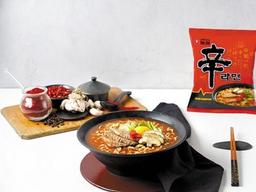 일본 <strong>봉지라면</strong>의 인기, "농심 신라면, 스테디셀러로 인식"