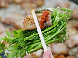 윤여정 효과에 매출 60% 증가? 환절기 피로 이겨내는 음식