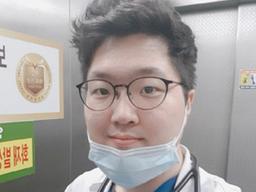 ‘초짜’ <strong>의사</strong>의 일상을 공개합니다