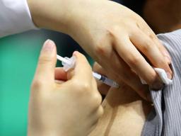 백신 부작용 무서운 30대 남성들이 가입하기 시작한 것은…