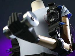 스파이더맨 슈트처럼 몸에 착 붙는 <strong>인공</strong><strong>근육</strong>, 1500배 무게도 ‘번쩍’