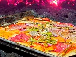 <strong>용암</strong>에 피자 구웠을 뿐인데 대박났다는 과테말라의 피자 실물