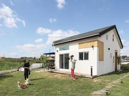 <strong>퇴사</strong> 후, 7천7백만원으로 직접 지은 경량목구조집