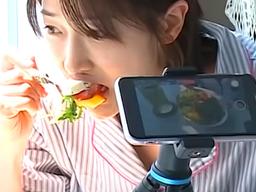 “제 직업이요? 백수죠” 일하지 않는 걸 보여주고 이만큽 법니다