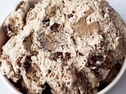 정용진도 푹 빠진 ‘이것’ 아이스크림에 넣은 배스킨라빈스 신상