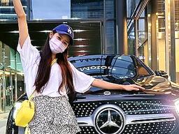 “벤츠 샀냐구요?” 12년 다닌 회사의 깜짝 선물입니다