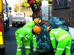 ‘공무원 중 가장 별로라고요?’ 현직 환경미화원이 공개하는 연봉표