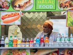 ‘<strong>건강식</strong>이라서…’ UAE 할랄푸드 소비 늘어난다