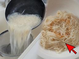 삶은 국수가 남았다면? 냉동 보관까지 가능! 불지 않는 국수 보관법 (feat 파스타면)