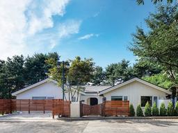 20년 된 경량목구조 <strong>주택</strong>의 산뜻한 변신