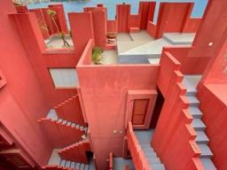 '오징어 게임' 실사판이라는 <strong>스페인</strong> 이곳, 얼마나 비슷하길래