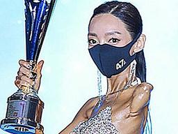 “팔 하나 없어도 트로피 3개 거뜬했죠”