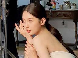 한국에서 돈 많이 번 여자 <strong>연예인</strong> 광고 촬영 3위는 수지..1위는?