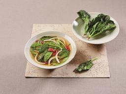 <strong>시금치</strong>로 담그는 가벼운 슈퍼김치