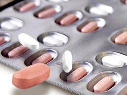 ‘이 환자’는 코로나 <strong>치료제</strong> 못 먹는다?