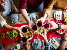 ‘우리는 <strong>셀럽</strong>·시골형 도시인’ 유로모니터 ‘TOP 10 글로벌 소비자 <strong>트렌드</strong> 2022’