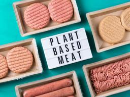 러시아인 절반 "<strong>학교</strong> <strong>급식</strong>에 대체육 포함 찬성"