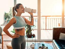 이렇게 <strong>물</strong> 마시면 신장에 ‘독’ 된다!