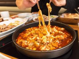 <strong>과식</strong>할수록 빨리 늙습니다