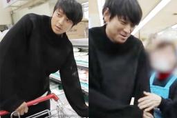 ‘상상도 못 했다’ 미국 마트에서 <strong>강동원</strong> 마주친 직원, 이런 행동 취했다