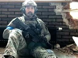 호텔에서 머물고 있다 루머 돌던 <strong>이근</strong>, 사진 한 장으로 근황 전했다