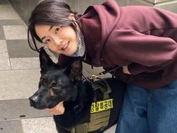 그 후드티·슬리퍼 이때도 입었네? 김건희 여사 '돌려입기 패션'