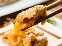 '하얀 액체' 껴있는 <strong>성게</strong>알, 그냥 먹어도 될까?