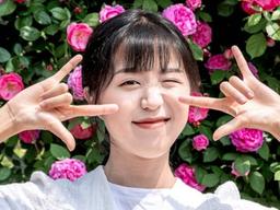 영혼없는 눈빛에 1200만 열광…싸이도 울린 에버랜드 알바생 [단독 인터뷰]