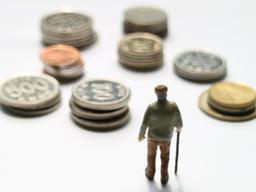 100세까지 돈 벌어야 하는 <strong>100세 시대</strong>…'뭐 해먹고 살지?'