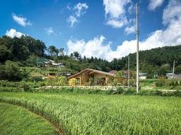 아름다운 시절 속에 머물다, 전원<strong>주택</strong> 함여재含餘齋