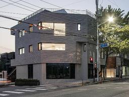 오래되고 익숙한 동네 속삼대가 알뜰하게 일궈낸 상가<strong>주택</strong>