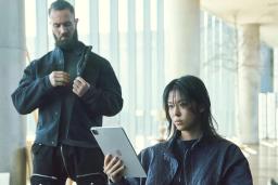 ‘마녀2’에서 비밀요원으로 등장했던 배우, <strong>근황</strong>에 박수 쏟아졌다