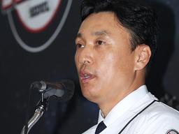 [일문일답] '초보 감독' 이승엽의 각오 "3년 안에는 KS에서 야구를"