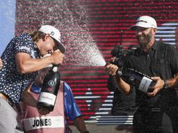 더스틴 존슨, 최종전 단체전 우승…총 508억원 벌어 ‘돈방석’