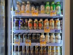 말레이시아인, 편의점에서 한국 커피 찾는다