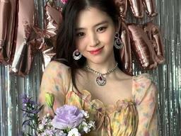 無수저로 45세 창업, 1000원짜리 팔아 3조 매출… “아직도 고객이 두렵다”