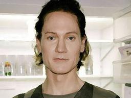 <strong>신체</strong> <strong>나이</strong> 18세로 돌아가려고 매년 25억을 쓰는 남자