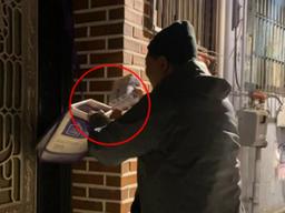 '우유 2개'…할머니가 위험하다는 신호